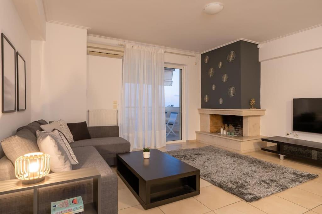 אתונה Bright & Elegant 2Bd Apt W/ View מראה חיצוני תמונה